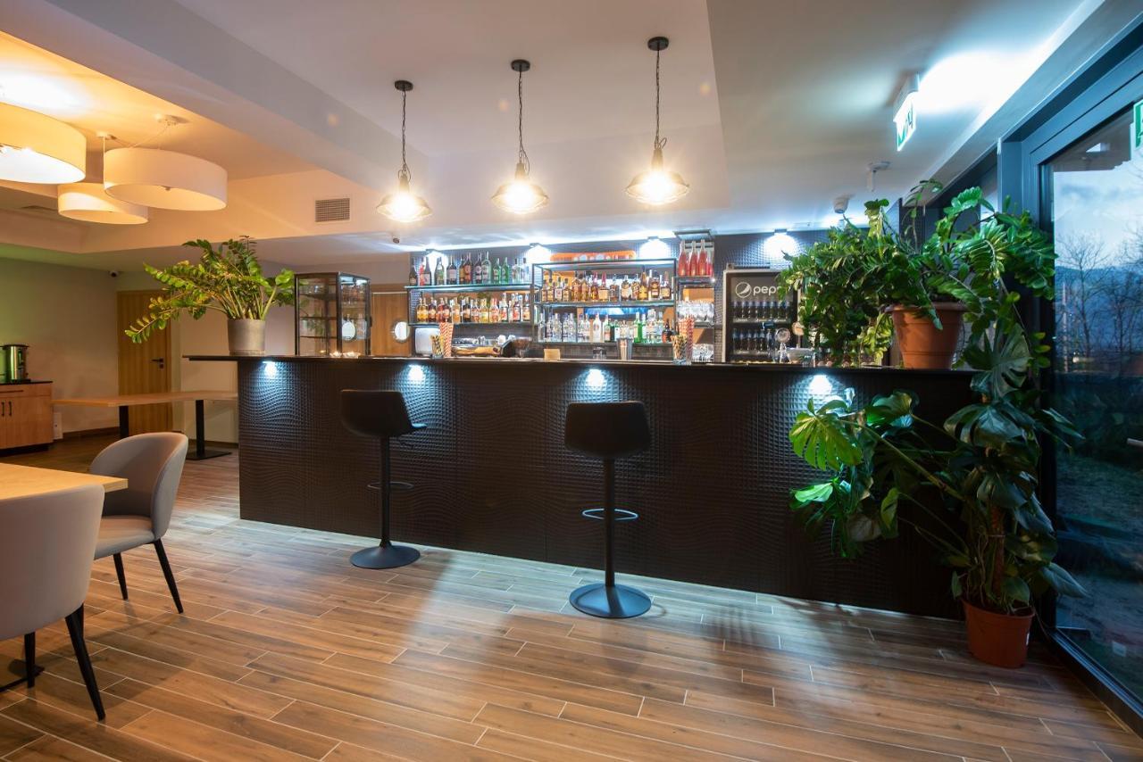 Hotel Jarzebata Висла Екстериор снимка
