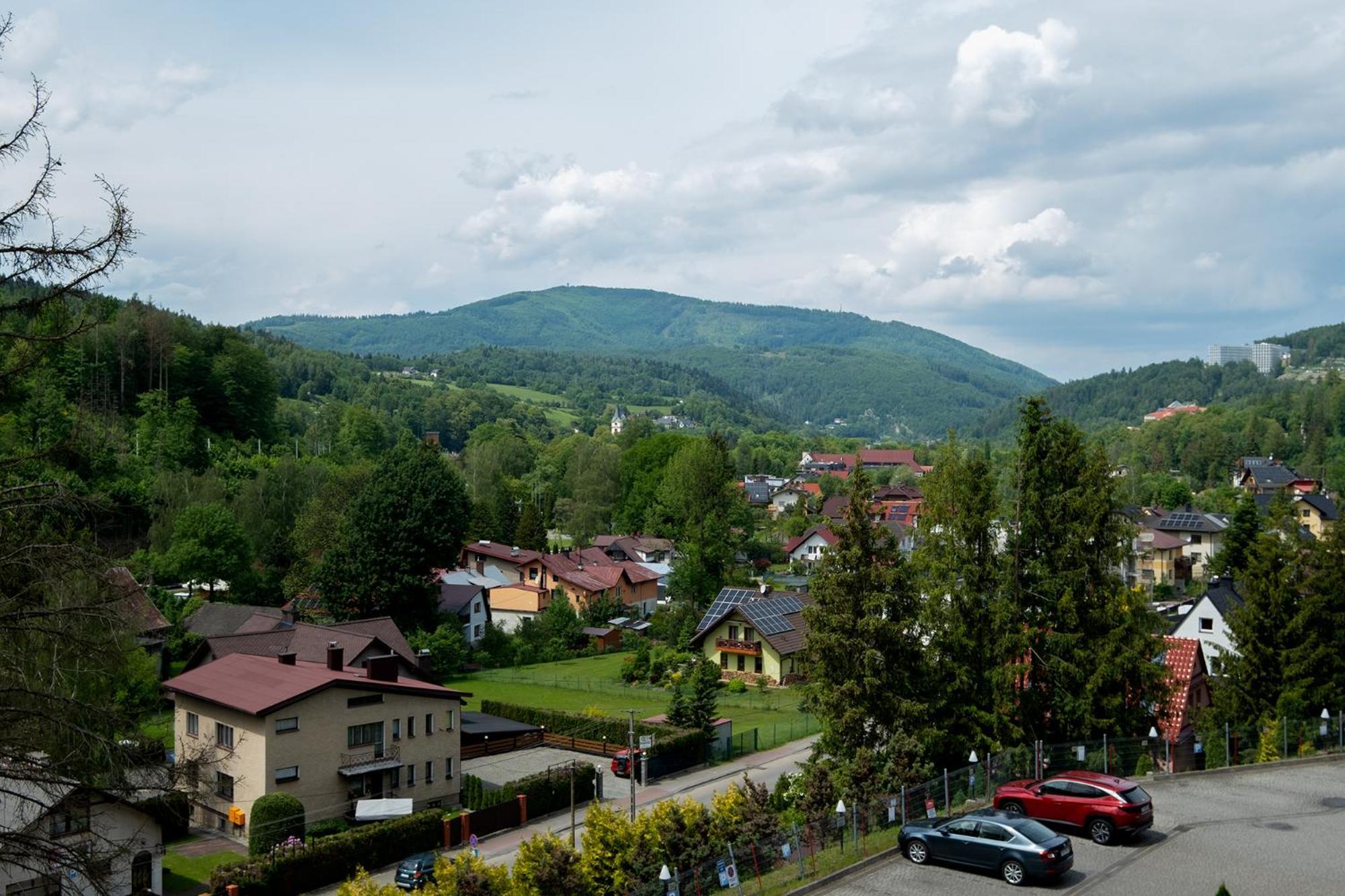 Hotel Jarzebata Висла Екстериор снимка
